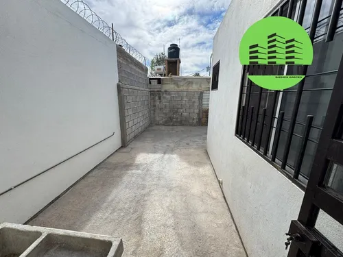 Casa En Venta En Fracc. Hacienda De Tapias 3