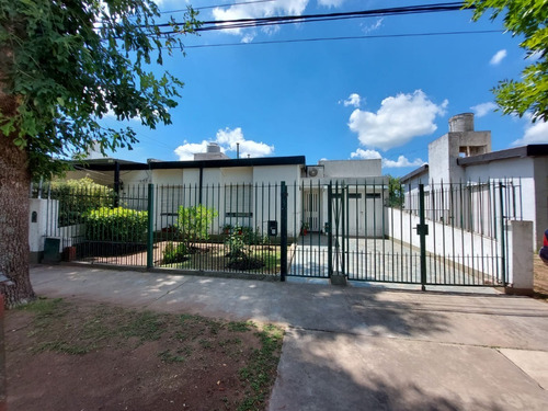 Vendo Hermosa Casa En Un  Estado Excelente!!