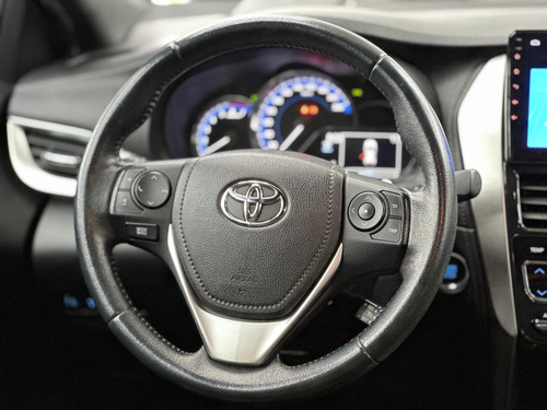 Toyota Yaris 1.5 16V FLEX XS MULTIDRIVE