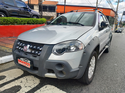 Fiat Strada 1.8 16v Adventure Cab. Dupla Flex 2p