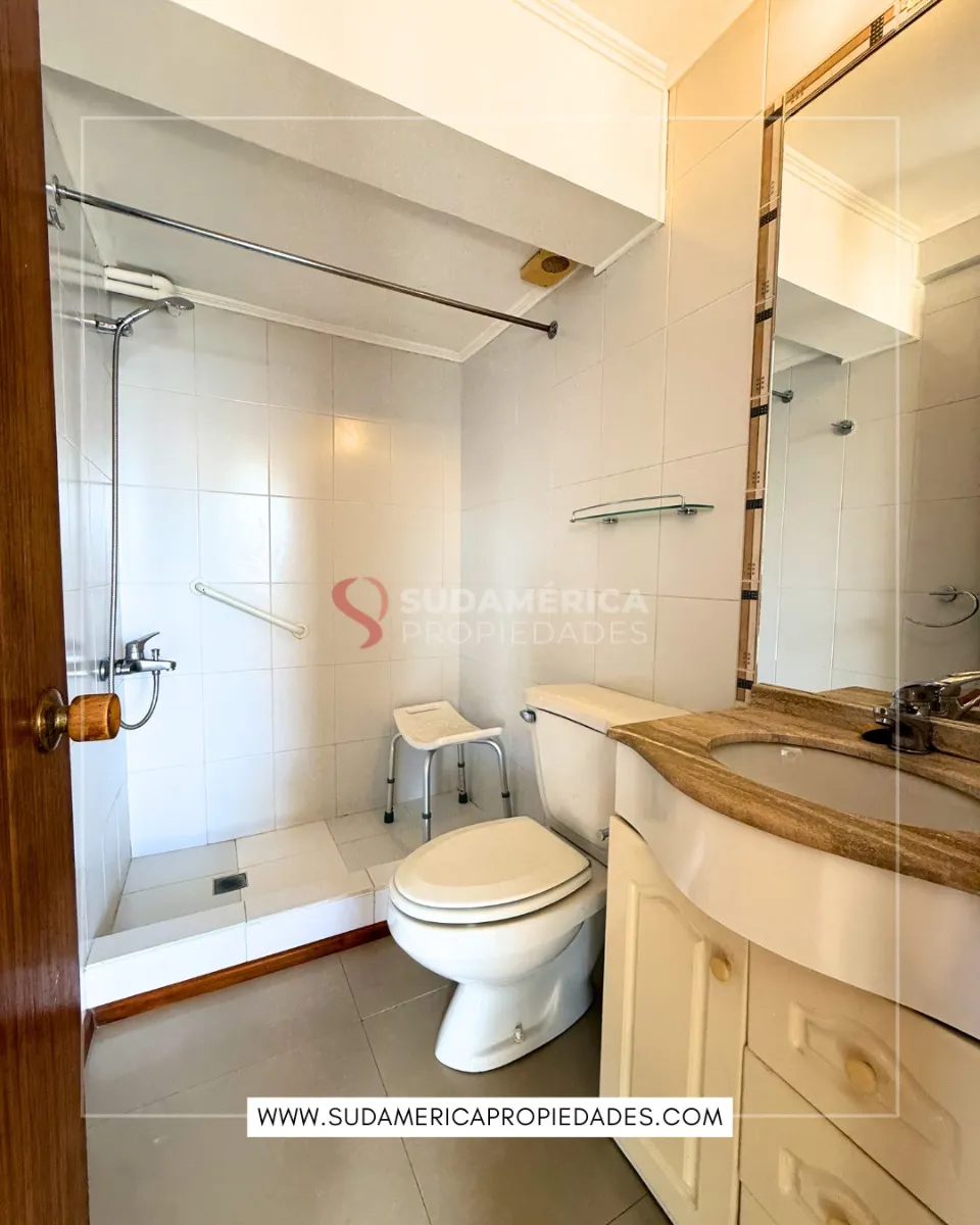 Imagen 4 de 19 de Departamento En Venta En Edificio Tornagaleones. Valdivia