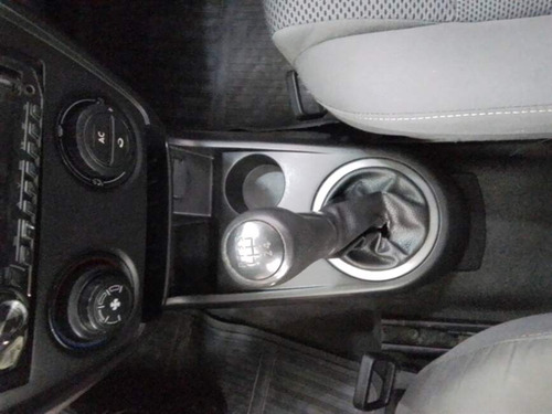 Volkswagen Fox 1.0 MI 8V FLEX 2P MANUAL