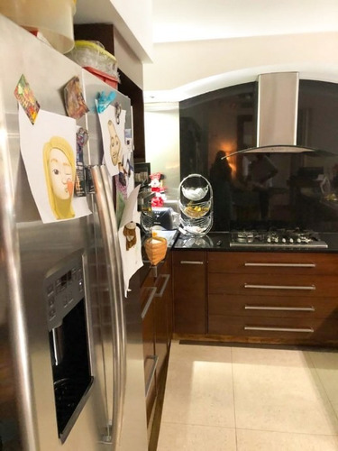 Imagen 10 de 14 de Inmejorable Casa 5 Ambientes Con Garage, Pileta Y Quincho En Lanus