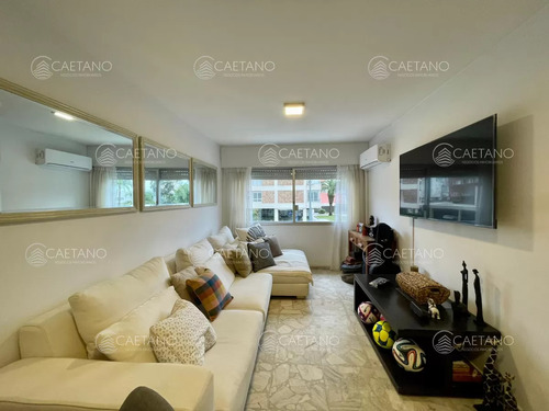 Venta Apartamento 1 Dormitorio Con Garaje. Península,  Punta Del Este