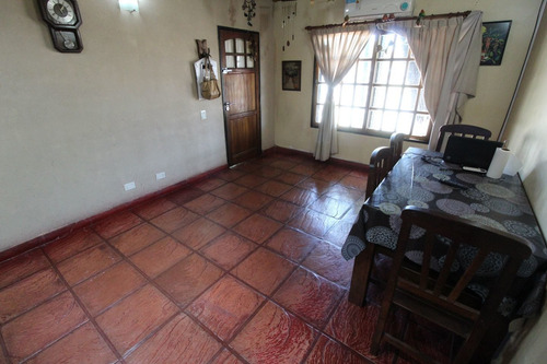 Imagen 4 de 17 de Oportunidad Unica - Ph 4 Ambientes En 2 Plantas + Playroom