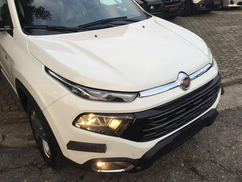 Fiat Toro 2.4 Volcano 16v Flex 4x2 Aut. 4p 20/20 0km