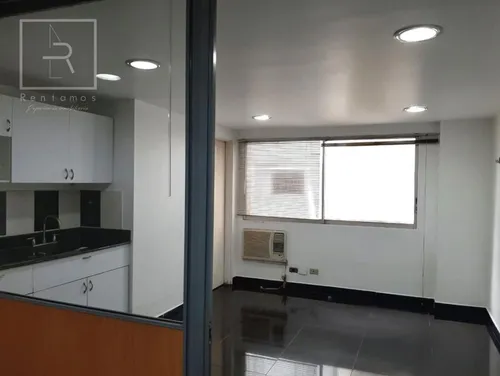 Oficina En Venta En Centro De Medellín. Cod V10329