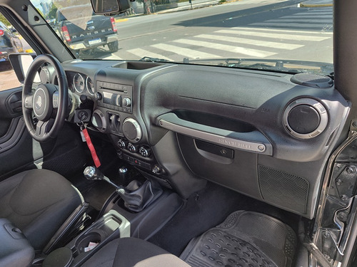 Imagen 17 de 19 de Jeep Wrangler 2016 Sport 4x4 Abasto Motors