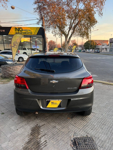 Imagen 6 de 6 de Chevrolet Onix Ltz