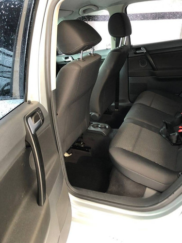 Imagem 9 de 10 de Volkswagen Polo Sedan 2.0 Mi Comfortline 8v Flex 4p Manual