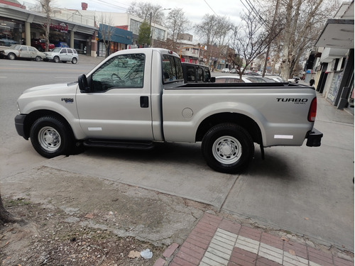 Ford F-100 3.9 Cab. Simple Xl Plus Mp3+4x2