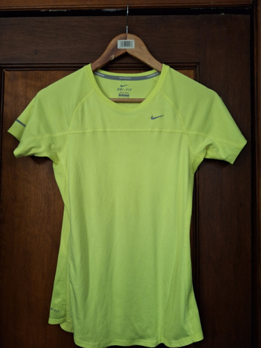 Remera Dama Nike