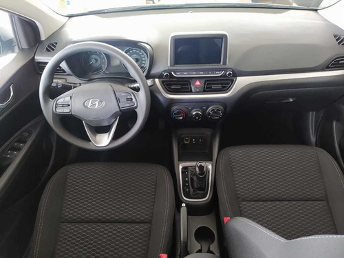 Imagem 9 de 14 de Hyundai Hb20 1.6 Vision (aut) (flex)