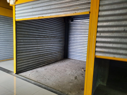 Loca En Venta Barquisimeto Vargas C C Merpolara Codigo 2 4 1 9 4 1 Mildred Excelente Oportunidad De Aduirir Tu Propio Local Comercial A Estrenar Donde Puedes Escojer El Tipo De Rubro Que Desees