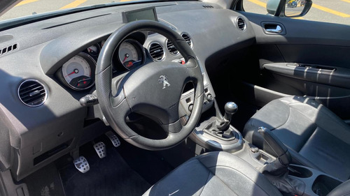 Peugeot 408 2.0 Feline 143cv