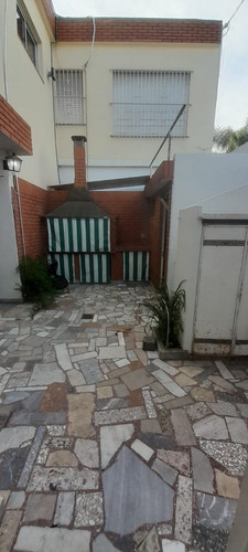 Venta Casa Con Local Villa Tesei