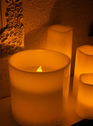 Imagen 7 de 10 de Pack X 4 Velas Velón Led Fanal Centro De Mesa Cera Importada
