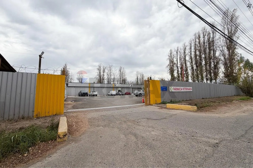 Bodega En Arriendo En Colina - 150 M2 + Oficina
