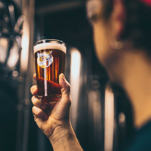 Imagen 1 de 10 de Alquiler Chopera Cerveza Artesanal Cuatro Gatos 20 30 50 Lts