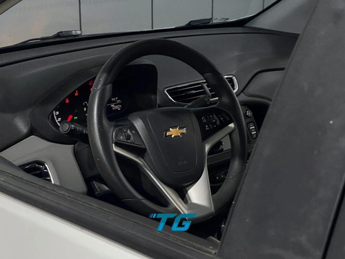 Chevrolet Onix 1.4 MPFI LT 8V FLEX 4P MANUAL