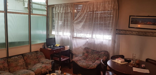 Imagen 6 de 18 de Venta Casa 3 Amb Con Dep Coch Terraza Parque Chaca