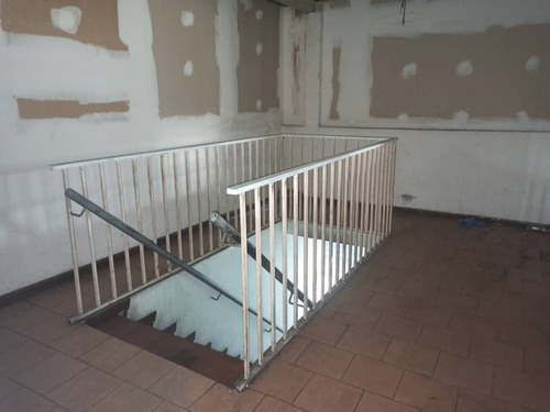 Se Vende Galpón En Boleíta Sur Jr
