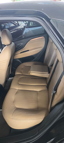 Fiat Linea 1.8 16v Absolute Flex Dualogic 4p