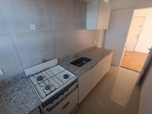 Venta - Departamento - 2 Ambientes - Balcon - Luminoso - Vis