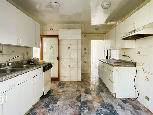 Casa En Venta En San Lorenzo La Cebada 4 Recámaras