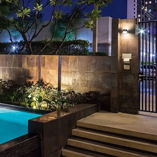 Imagen 2 de 4 de Luminaria Para Muro Exterior, Negro 8w Luz Cálida Tecnolite