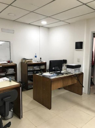 Imagen 11 de 26 de Oficina - General San Martin