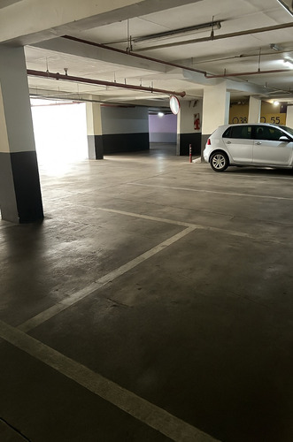 Estacionamiento Nivel -1 En Edf. Lo Ovalle 0330, La Cisterna
