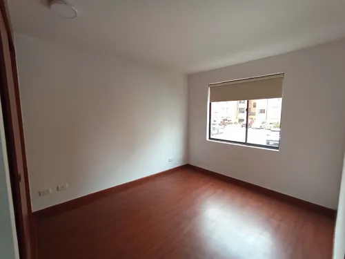 Espectacular Apartamento Con Espacios Amplios