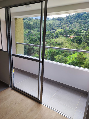 Apartamento En Urbanizacion Foresta Envigado Piso 1516 - Nuevo