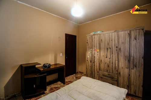 Imagem 15 de 22 de Casa À Venda, 3 Quartos, 1 Vaga, Niterói - Divinópolis/mg - 44730
