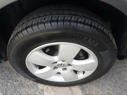 Volkswagen Bora 1.9 Trendline I 100cv 2012