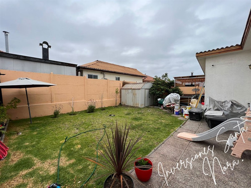 Casa En Venta De 5 Dorm. Peñuelas Coquimbo