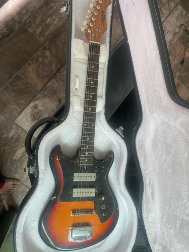 Guitarra Harmony H-802 70s