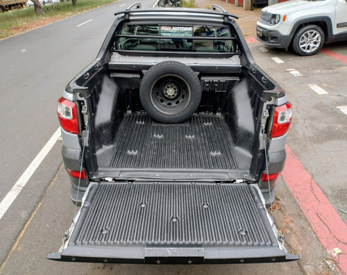 Fiat Strada 1.4 Hard Working Cab. Dupla Flex 3p