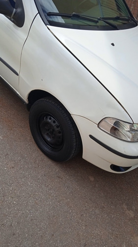 Fiat Siena 2006 1.0 Fire 4p