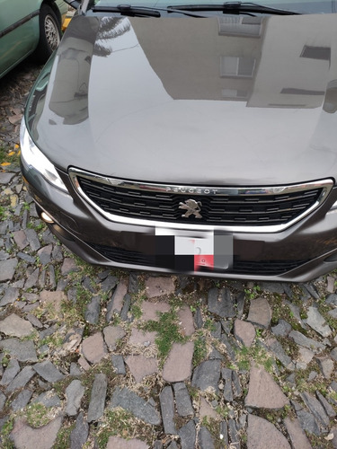 Imagen 4 de 14 de Peugeot 301 2018 1.6 Allure Hdi Diesel Mt