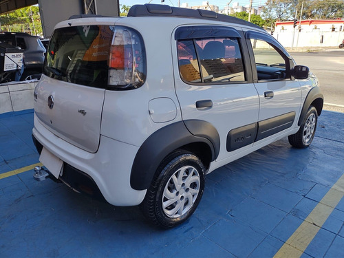 Imagem 4 de 12 de Fiat Uno Way 1.0 8v (flex) 4p Flex Manual