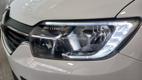Imagen 22 de 25 de Renault Sandero Intense Cvt 1.6