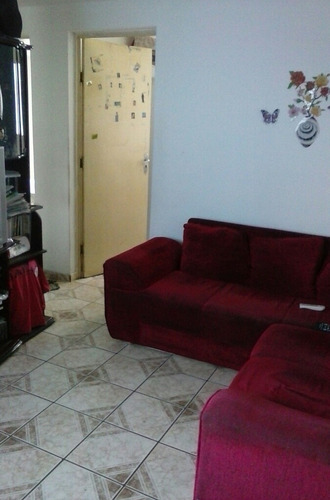 Apartamento:2 Dois Quartos 1 Sala 1 Cozinha 1 Banheiro 1 La