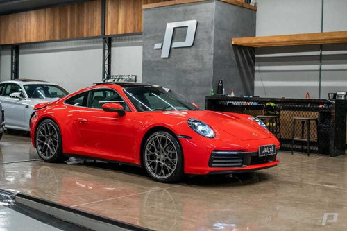 Imagem 2 de 10 de Porsche 911 Carrera 2021