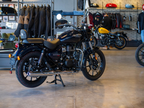 Royal Enfield Meteor 350 Stellar Blue 1er Service Bonificado