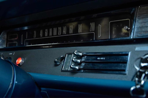 Imagem 4 de 9 de Oldsmobile Cutlass 2 Portas