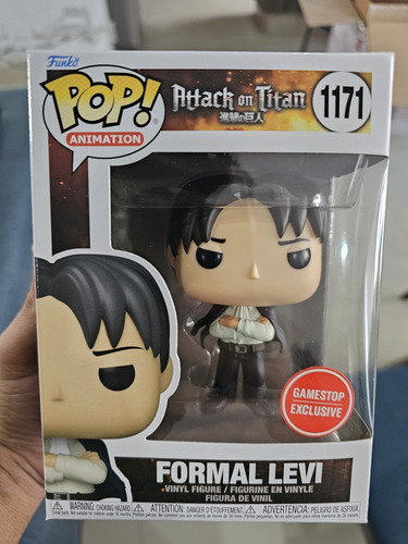 Funko Formal Levi Gamestop Attack On Titan (Usado)