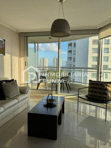 Apartamento En Espectacular Torre 