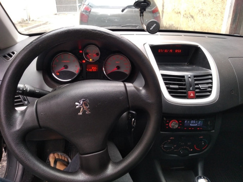 Peugeot 207 Passion 1.4 Xr Flex 4p 2012